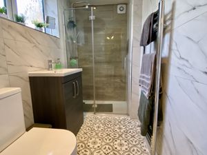 Shower Room- click for photo gallery
